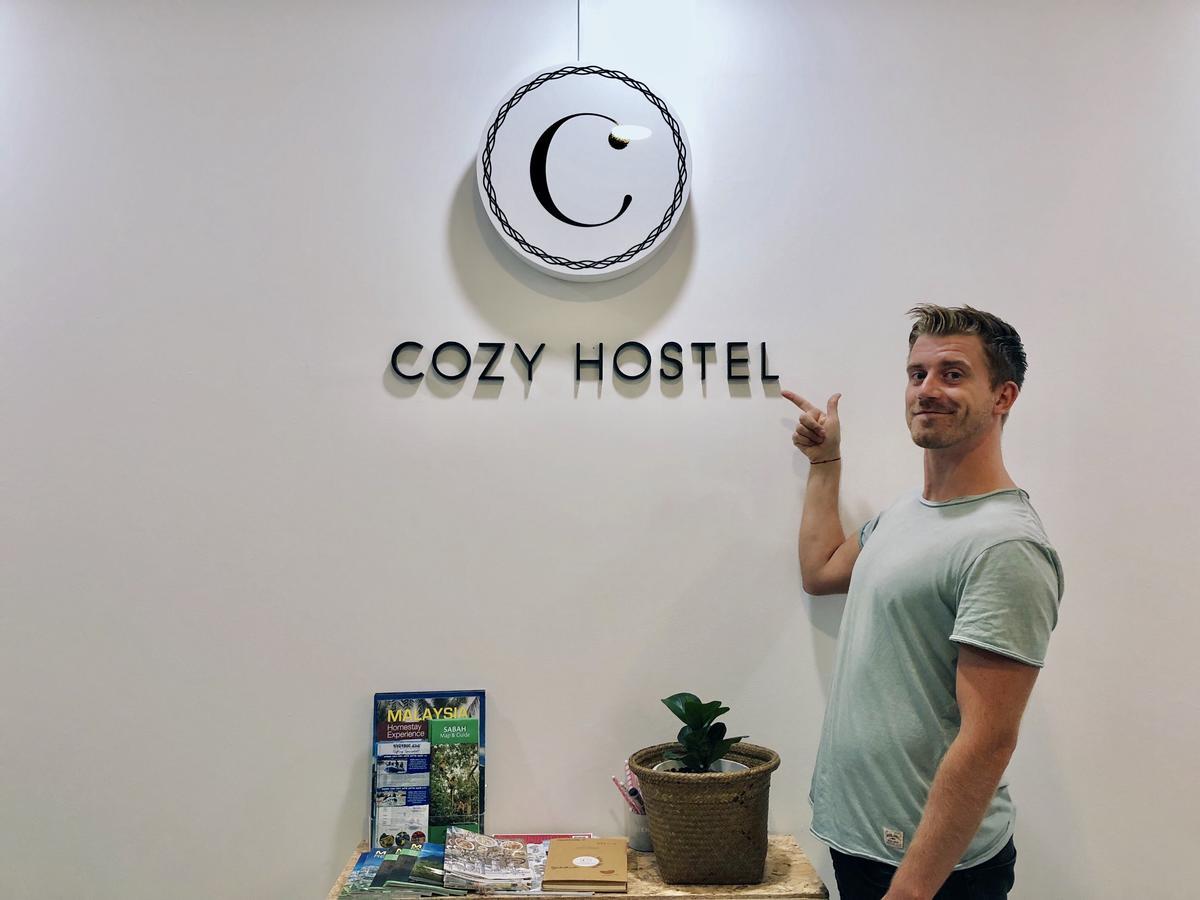 Cozy Hostel Kampong Sembulan Εξωτερικό φωτογραφία